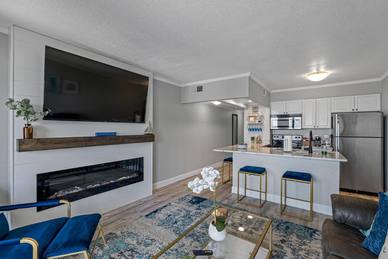 Wake Up To The Ocean Breeze - Enjoy Amazing Views * Tampa