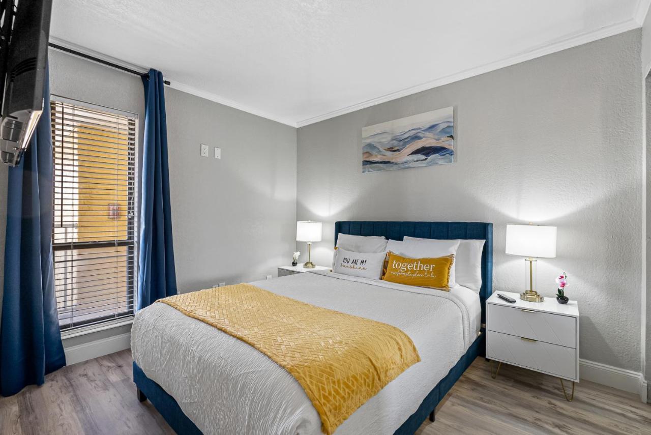 Wake Up To The Ocean Breeze - Enjoy Amazing Views