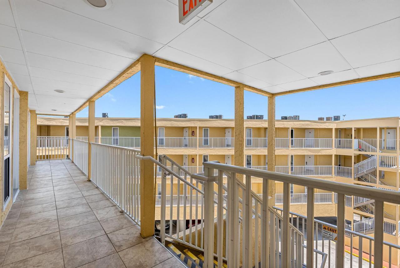 Holiday home Wake Up To The Ocean Breeze - Enjoy Amazing Views Tampa
